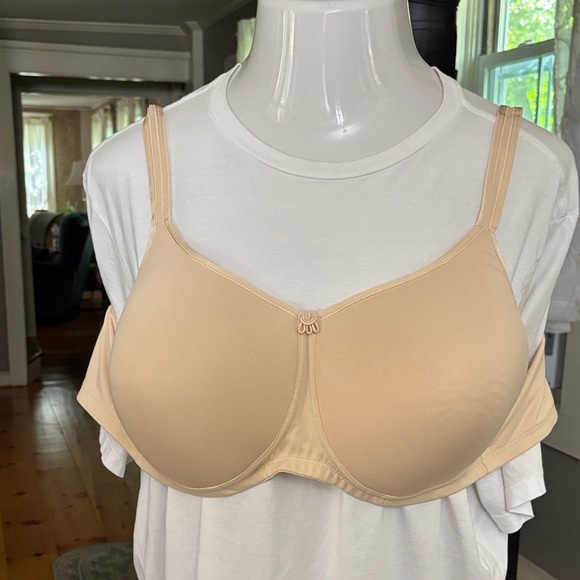 Amonena Elegant Beige Bra NWT SIZE 44D - Picture 1 of 8